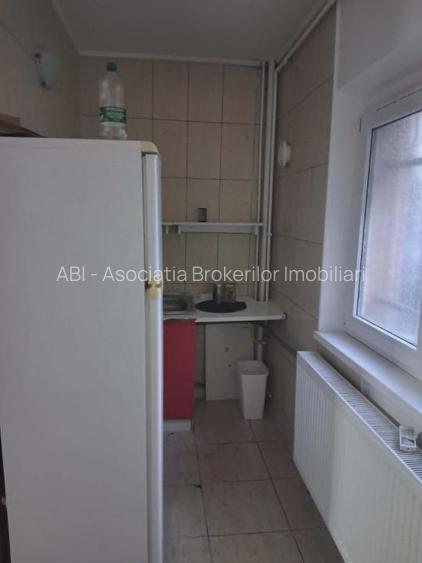 Unirii-Nerva Traian,apartament 2 camere de vanzare parter,nemobilat - 8