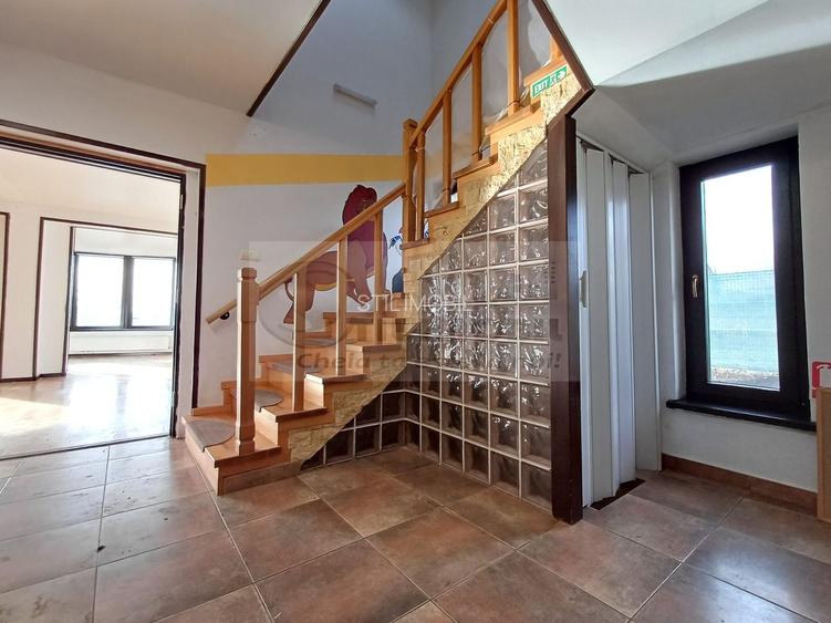 Casă spațioasă 5 camere | Valea Ursului La stradă principală | - 11