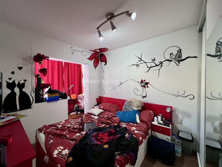 Apartament 4 camere, semidecomandat, 63mp, etaj 2/4 - Zona Dacia - 3