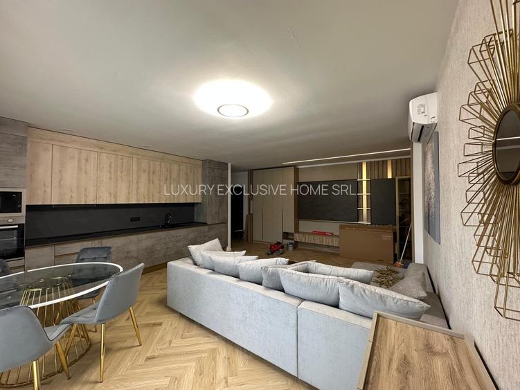 Iancu  Nicolae. 3 camere super lux - 5