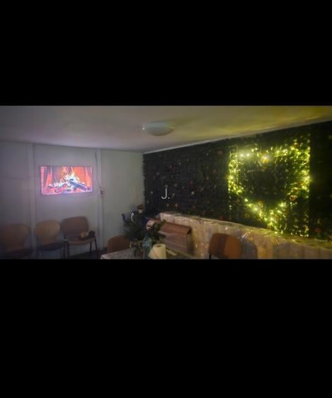 Vand Casa pe Bulevard direct in statia de autobuz. 1 minut de noul McDrive etc. - 9