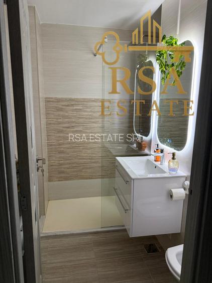 Apartament 3 camere de vanzare Zona 13 Septembrie Et 7 - 4