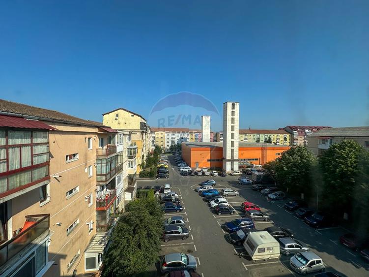 Apartament cu 3 camere Vasile Aaron - 9