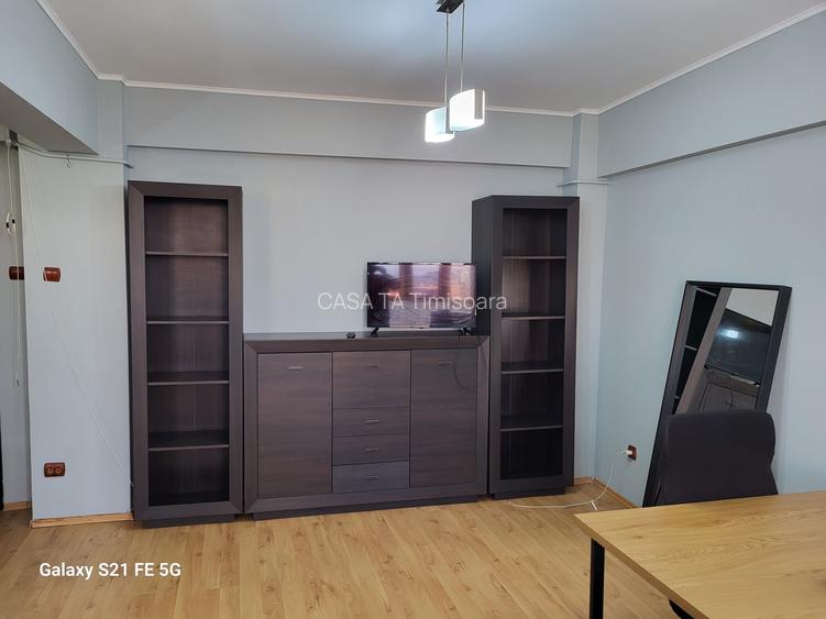 Ultracentral, km 0, mobilat și utilat complet - 3