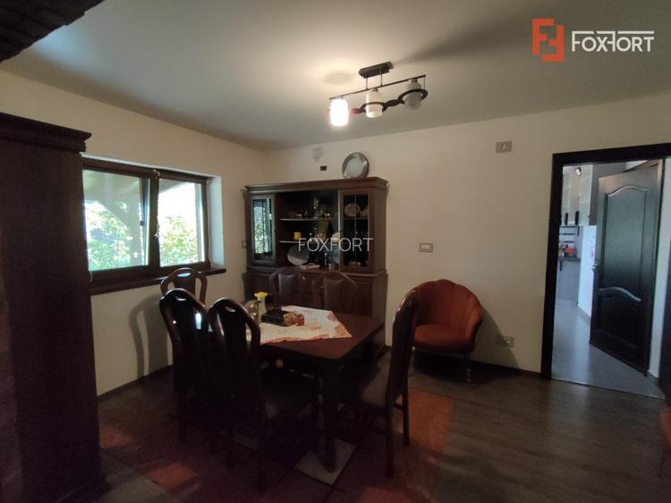 Casa individuala cu 5 camere de vanzare in Sag - ID V155 - 36