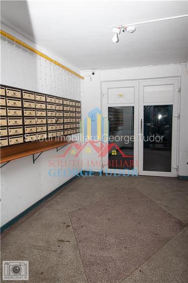 Ap. 3 camere,51 mp (cu centrala termica) Aleea Campul cu Flori 3, Bl M49, Sect.6 - 28