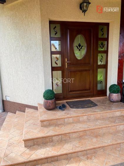 Casa individuala 5 camere si 4 locuri de parcare in Giroc   - 35