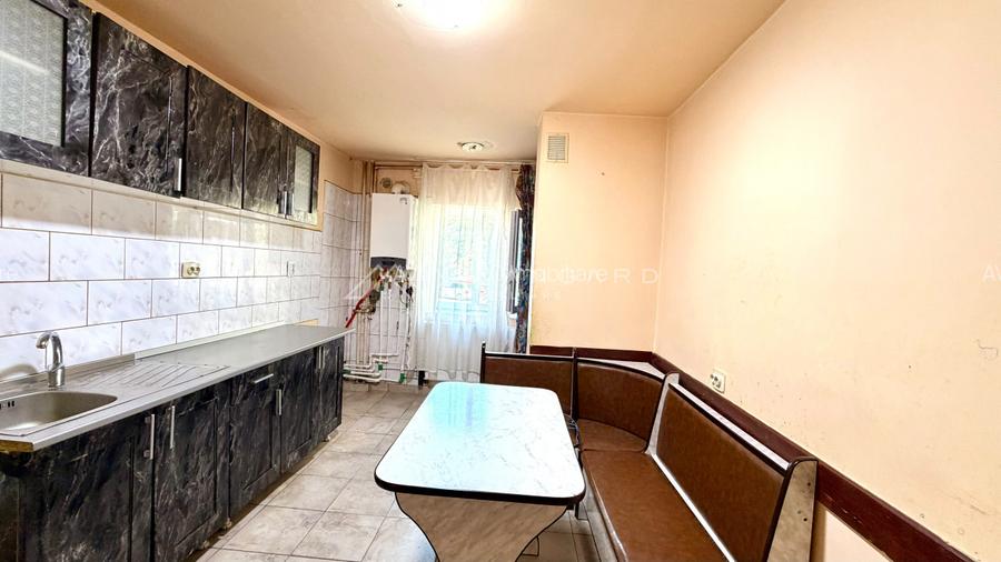 Apartament 3 camere decomandat, 65 mp, Între Lacuri, Comision 0% - 8