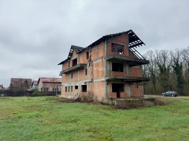 Vila Individuala S+P+1+M cu Teren 1000mp langa Padure - Balotesti - 39