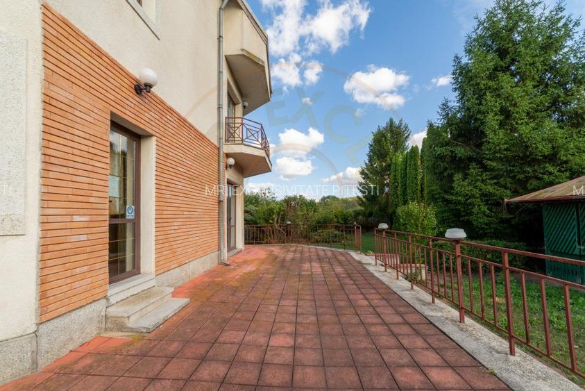 Vila spațioasă + teren 1500 mp, Bascov- Județ Arges - 2