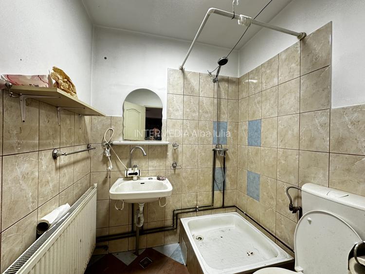 OKAZIE ! Spatiu Comercial 68 mp. Bulevard cu Vad Comercial Vanzare CETATE Piata - 13