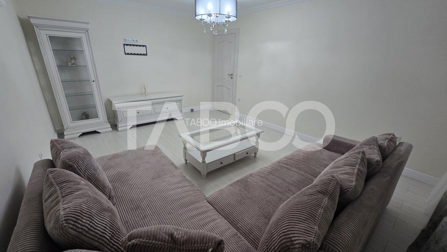 Casa individuala de vanzare 10 camere 691mp teren si garaj zona Lupeni - 24