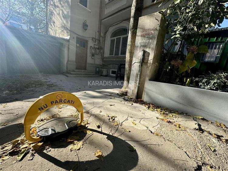 Vanzare Apartament cu 5 camere Pta Romana - 12