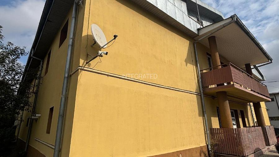 Craiova, Bariera Valcii, Hala de vanzare Centura Nord - 8