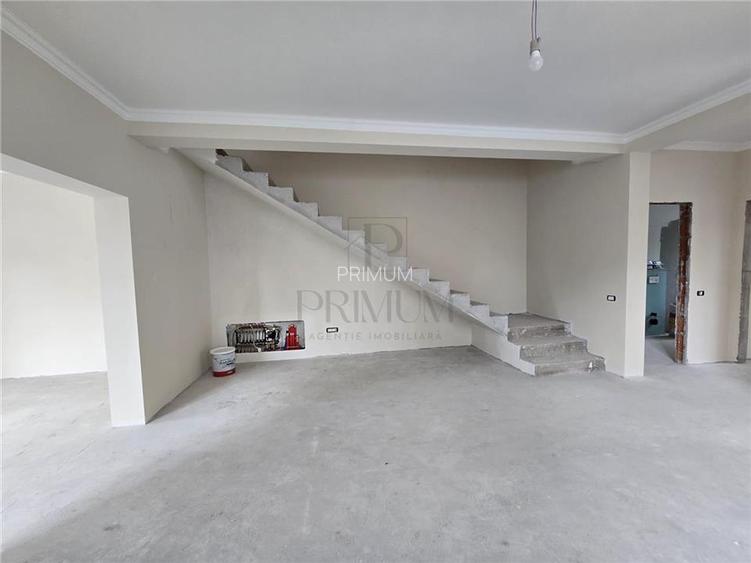 Duplex modern - la asfalt - personalizare interioara - 4