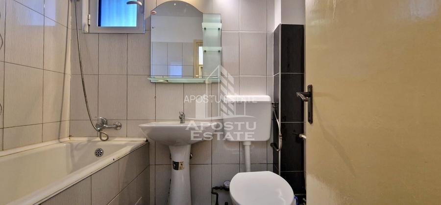 Apartament 3 camere,zona Boul Rosu - 6