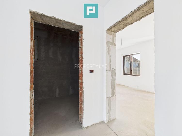 Casa cu 5 camere in Livada - 30