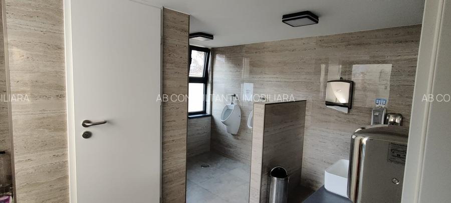 Zona Calea Calarasilor  spatiu in imobil birouri - 7