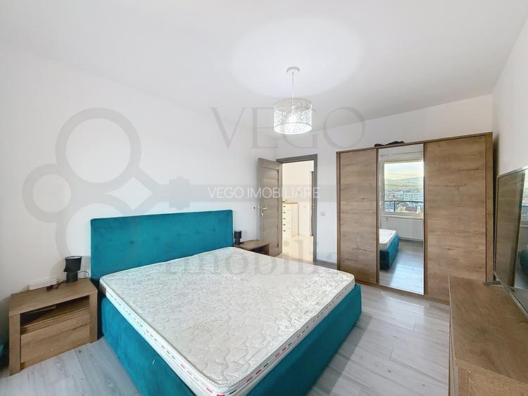 Apartament cu 2 camere, 56 mp, parcare, panoramic superb, Piata 1 Mai - 7