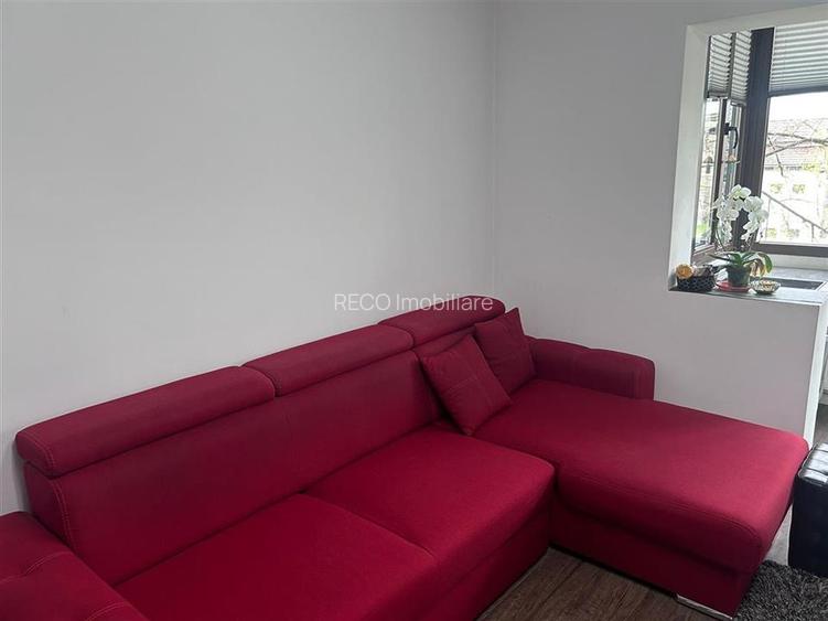 RECO Apartament 3 camere zona Rogerius etaj 2 - 6