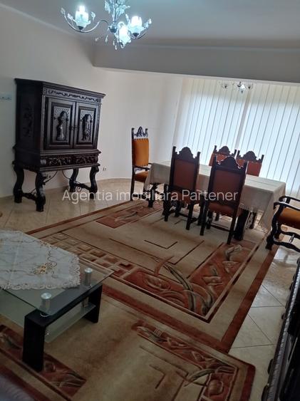 casa / vila Gavana 3  , mobilata / utilata , finisaje clasice ! - 20