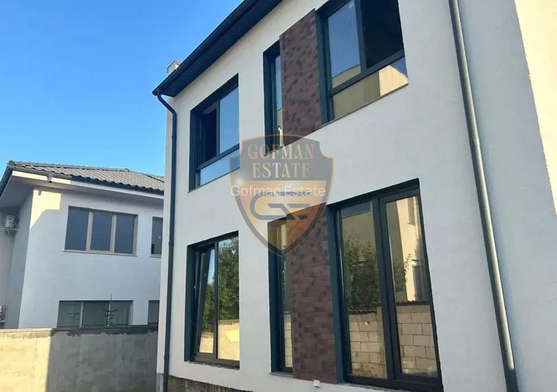 Casa de vanzare , 157 mp , Tomis Plus, terasa 15 mp, 2 locuri de parcare, teren - 2