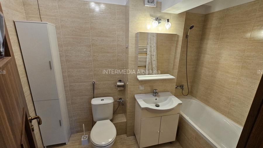 Apartament 3 camere Decomandat, Bloc Nou, Alba Iulia, Centru - 8