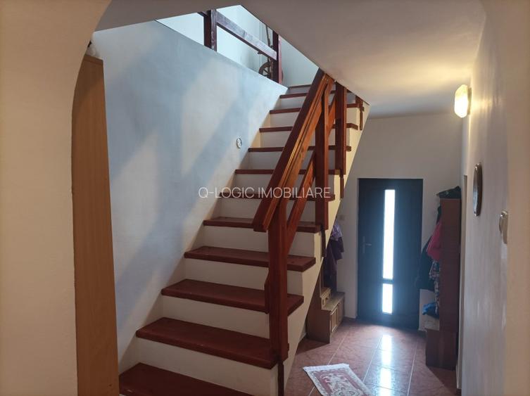 Casa 4 camere pozitie deosebita zona Central - 12