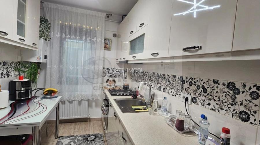 Apartament de vanzare 2 camere decomandat bloc nou Valea Lupului - 8