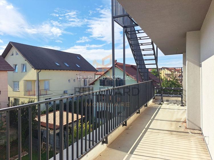 Penthouse 150 mp utili+ terase 200 mp+ 2 parcari subterane +curte 120 mp - 22