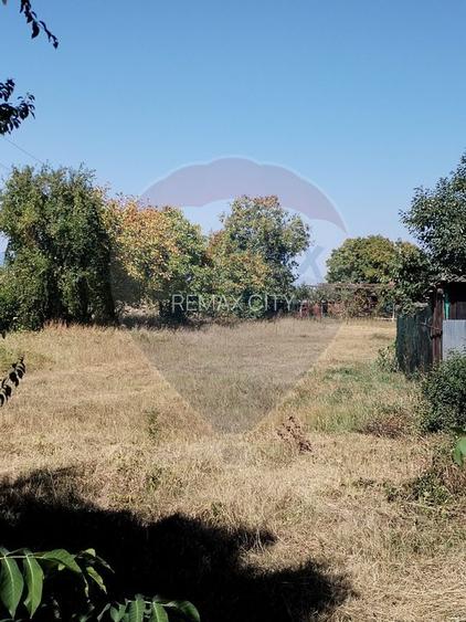 Teren 1,035mp Roznov / Strada Șes - 5