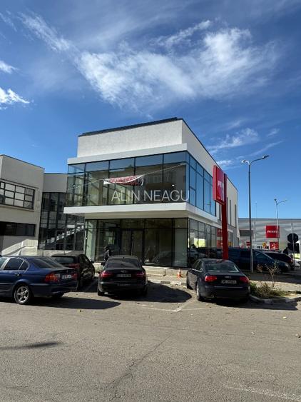 Spațiu comercial ultra central de inchiriat ,150mp, Oraș Titu. - 2
