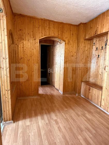 Apartament 2 camere, decomandat, etaj intermediar, zona foarte linistita - 7