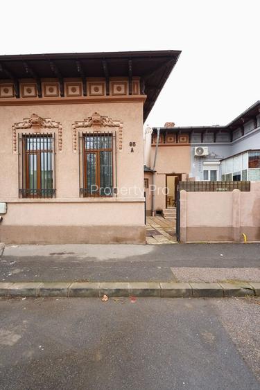 Casa, Hala Traian, ideal cabinet stomatologic - 13