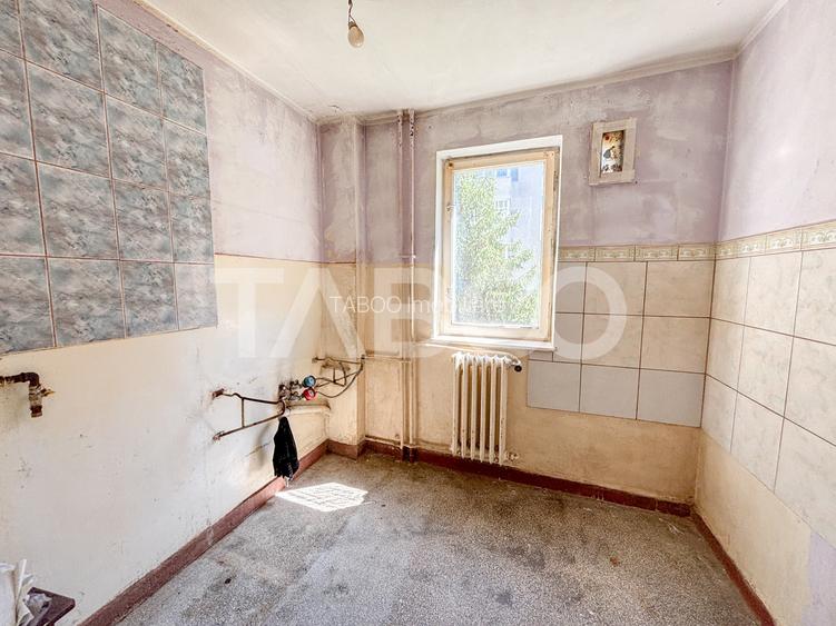 Apartament 2 camere decomandate cu balcon cartier Manastur - 4