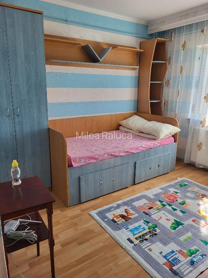 Închiriere Apartament  - 5