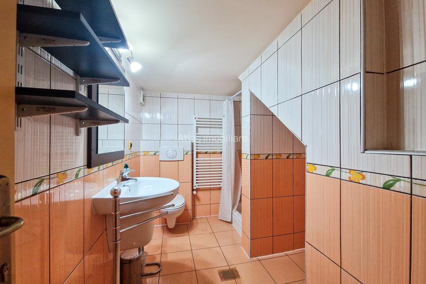 Vila 7 camere, ultracentral, zona AFI Mall, 3 parcari private, curte,0% comision - 36