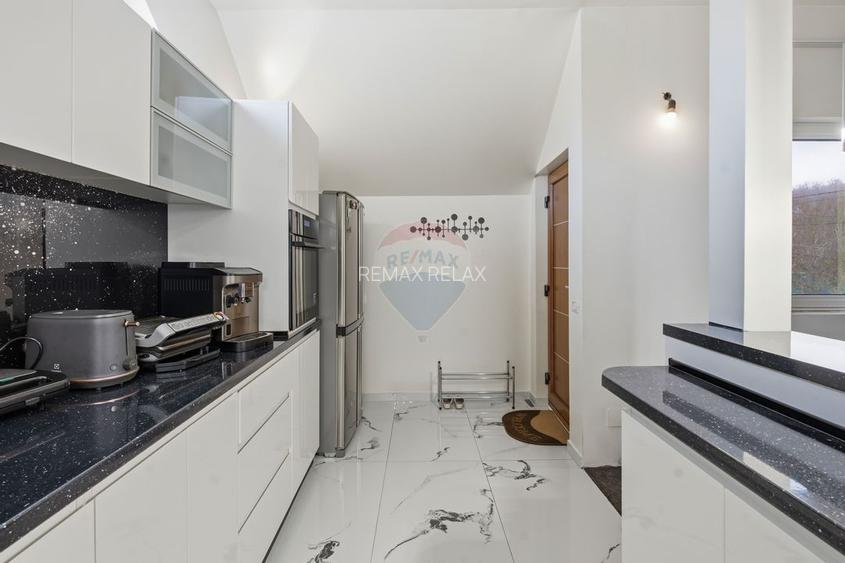 Spațiu comercial tip vilă cu terasă – Frumoasa, Iasi - 10