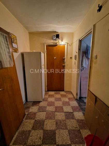 1 Decembrie 1918, 3 cam decomandat etj 1/4 - 2