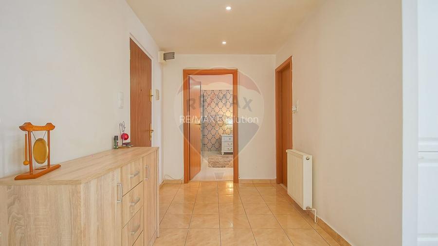 Apartament cu 2 camere de vânzare în zona Racadau - 19