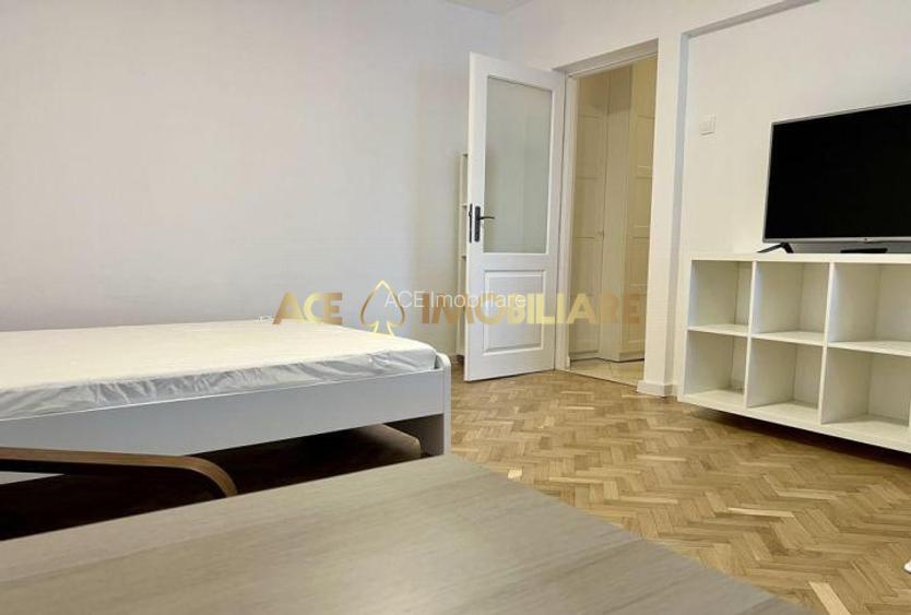 Garsoniera | Basarab | Centrala Proprie | Posibilitate Parcare - 2