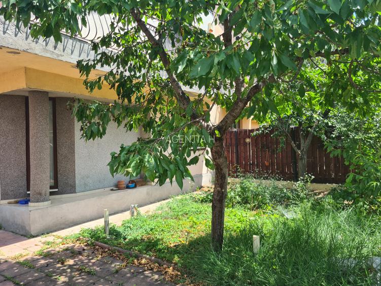 Vila P+1+M zona Militari - Pacii - str. Paralutelor constructie 2007 tip duplex - 4