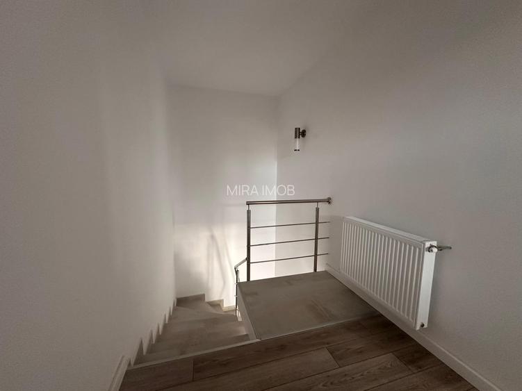 Apartament spațios cu 4 camere, dispus pe două niveluri, în Cartierul Latin - 13