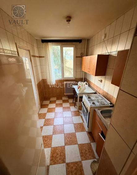 Apartament 3 camere Drumul Taberei-Boxa la subsol - 7