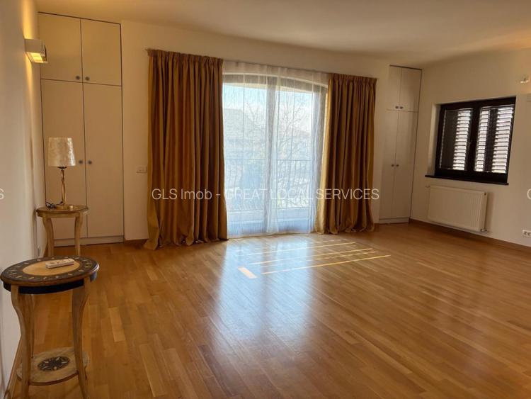 Vila exclusivistă cu 6 camere, piscina si grădină Băneasa - 6