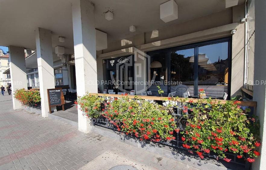 Spatiu Comercial - Ultracentral - Terasa - 26