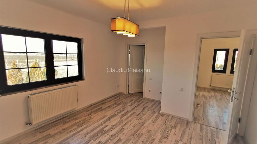 Corbeanca, inchiriez vila superba, stil american, cu semineu si panouri solare - 13