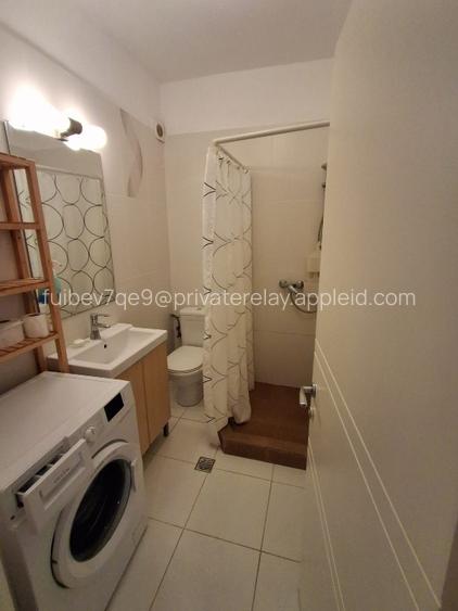 PROPRIETAR Apartament renovat, 3 camere| 2 băi | balcon mare | loc parcare |  - 11