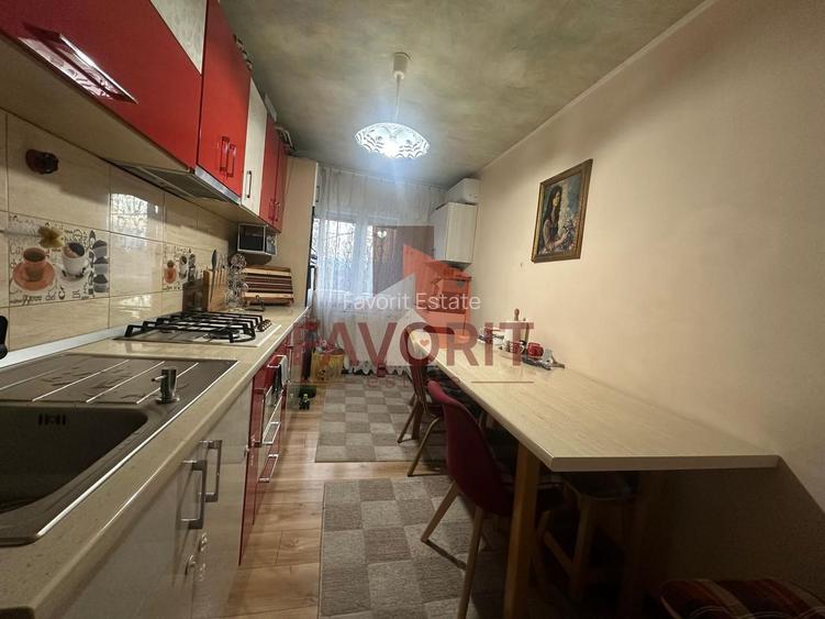 5 camere | etaj 1 | mobilat si utilat | ideal pentru inchiriere | - 8