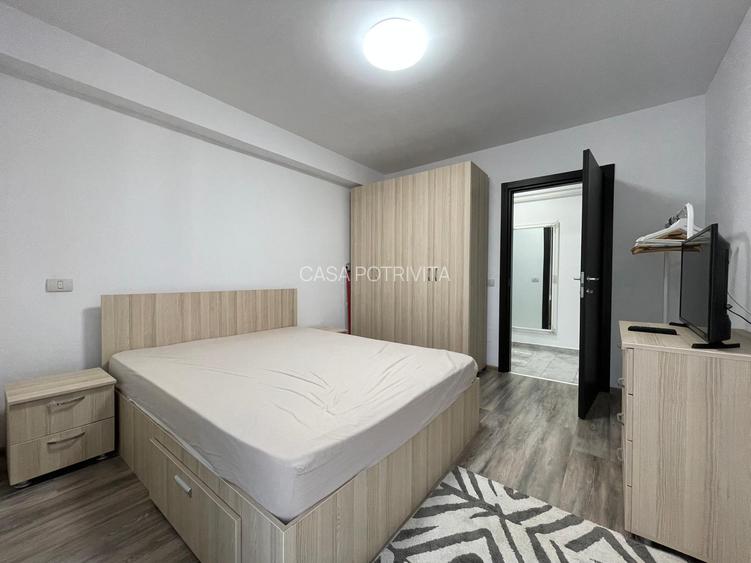 Tomis Plus - apartament 2 camere, mobilat si utilat nou, vedere bulevard - 11
